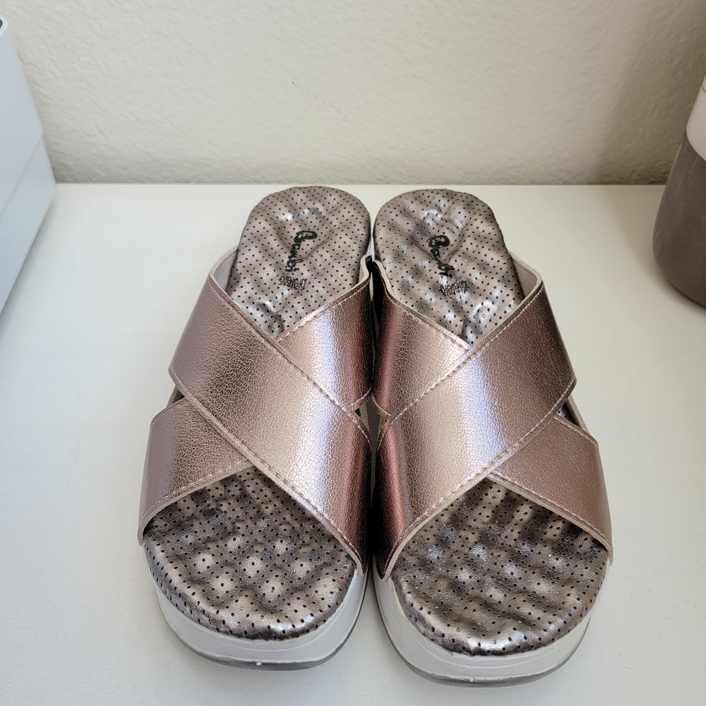 Platform Sandals - Picture 4 of 9
